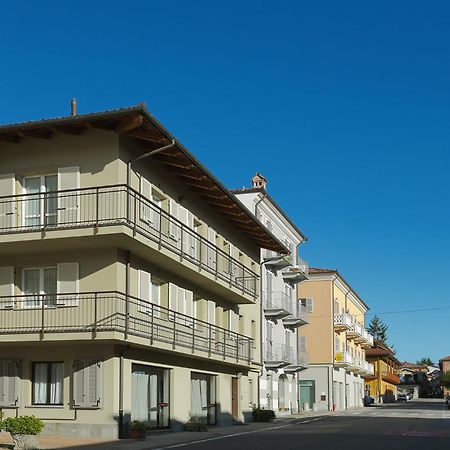 Appartamenti Rocca - Cav La Casa Di Rosa Monforte dʼAlba Eksteriør bilde